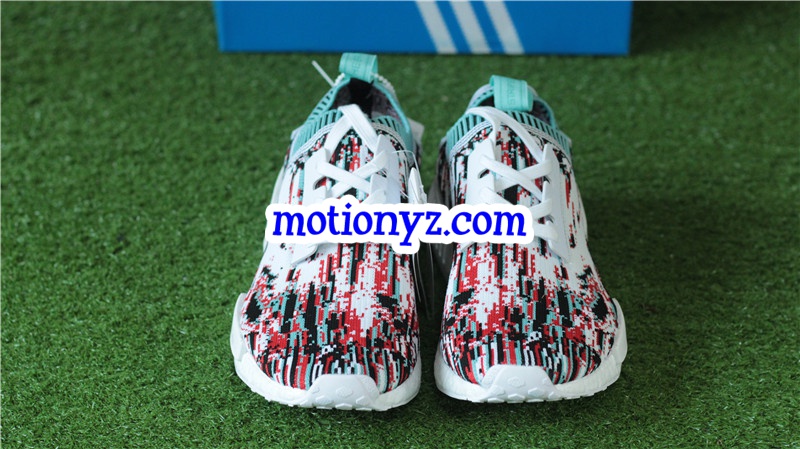 Real Boost SNSxAdidas NMD R1 Datamosh